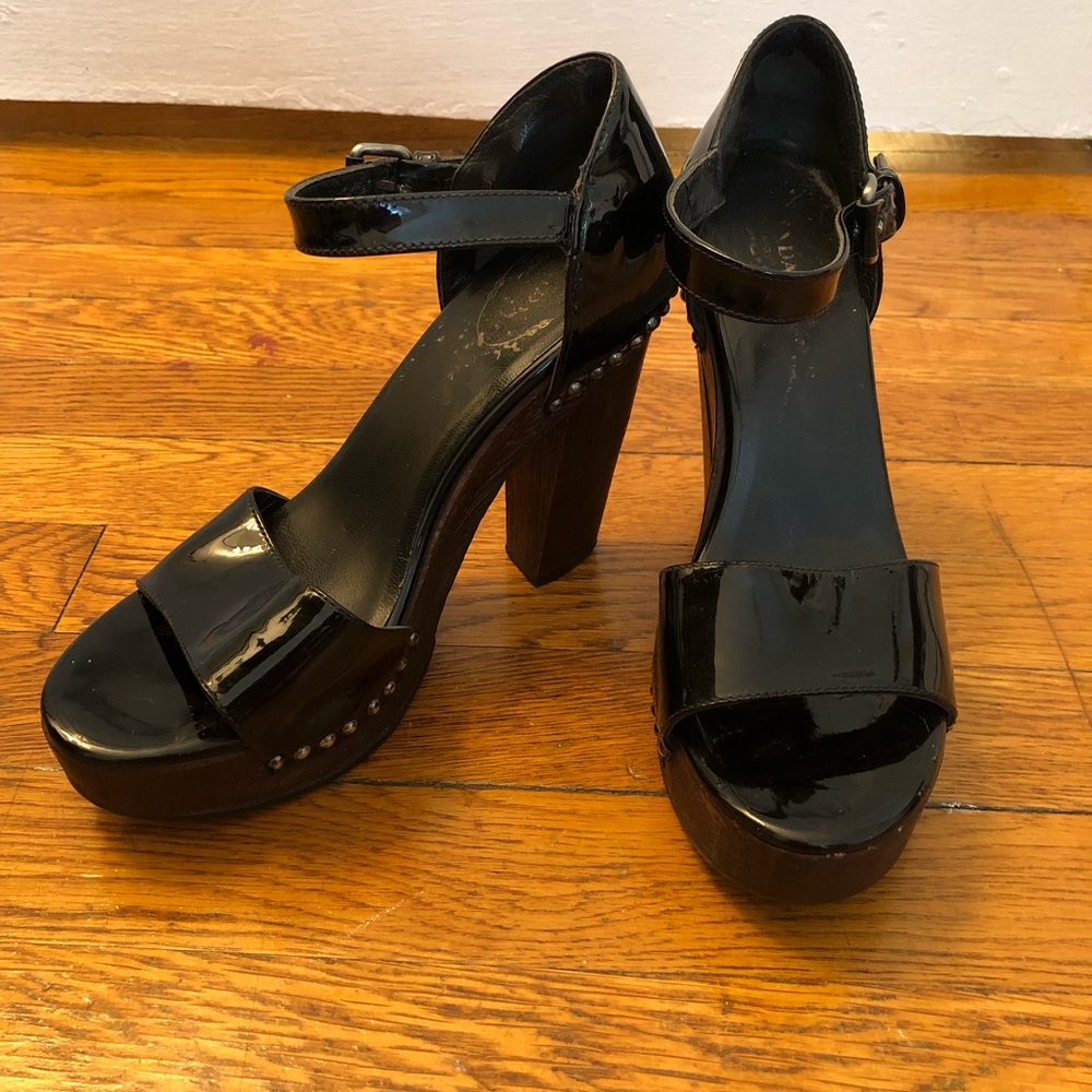 Prada VTG black patent leather platform heels